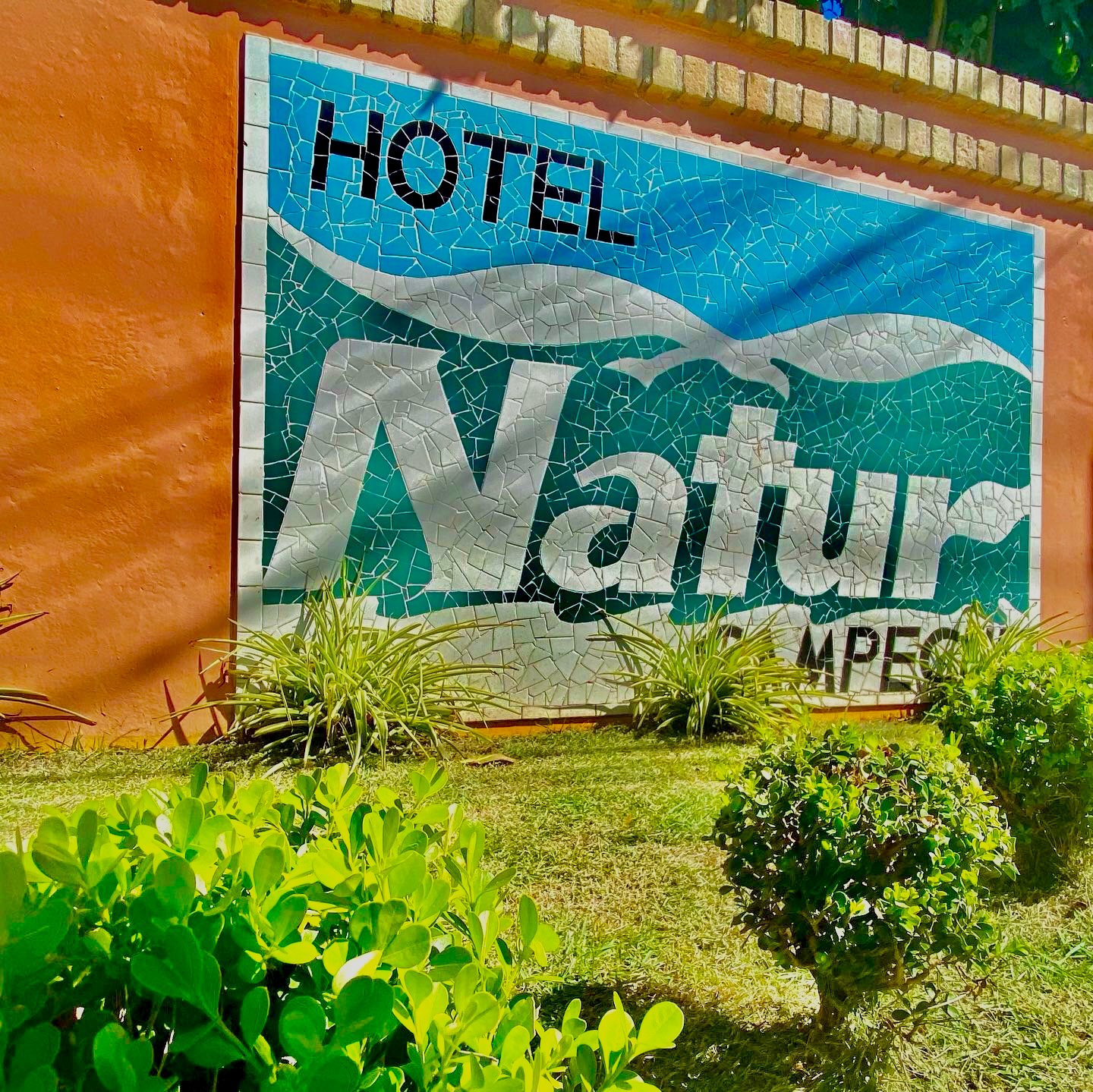 Área de descanso do Hotel com redes