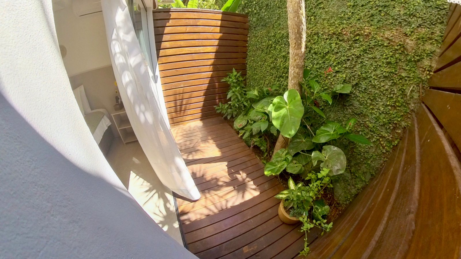 Suítes Térreas com Jardim 7
