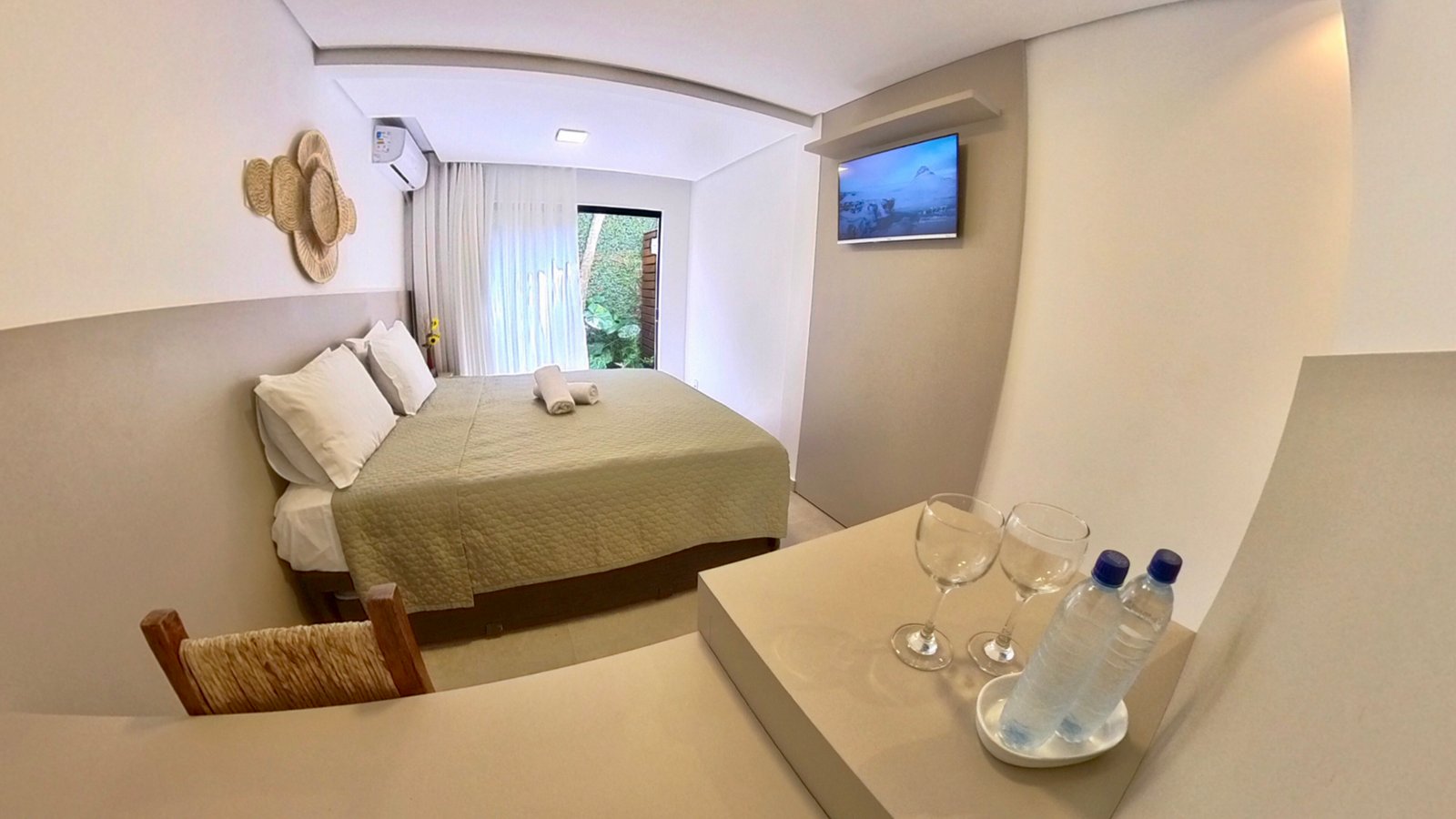 Suíte Térrea com Jardim