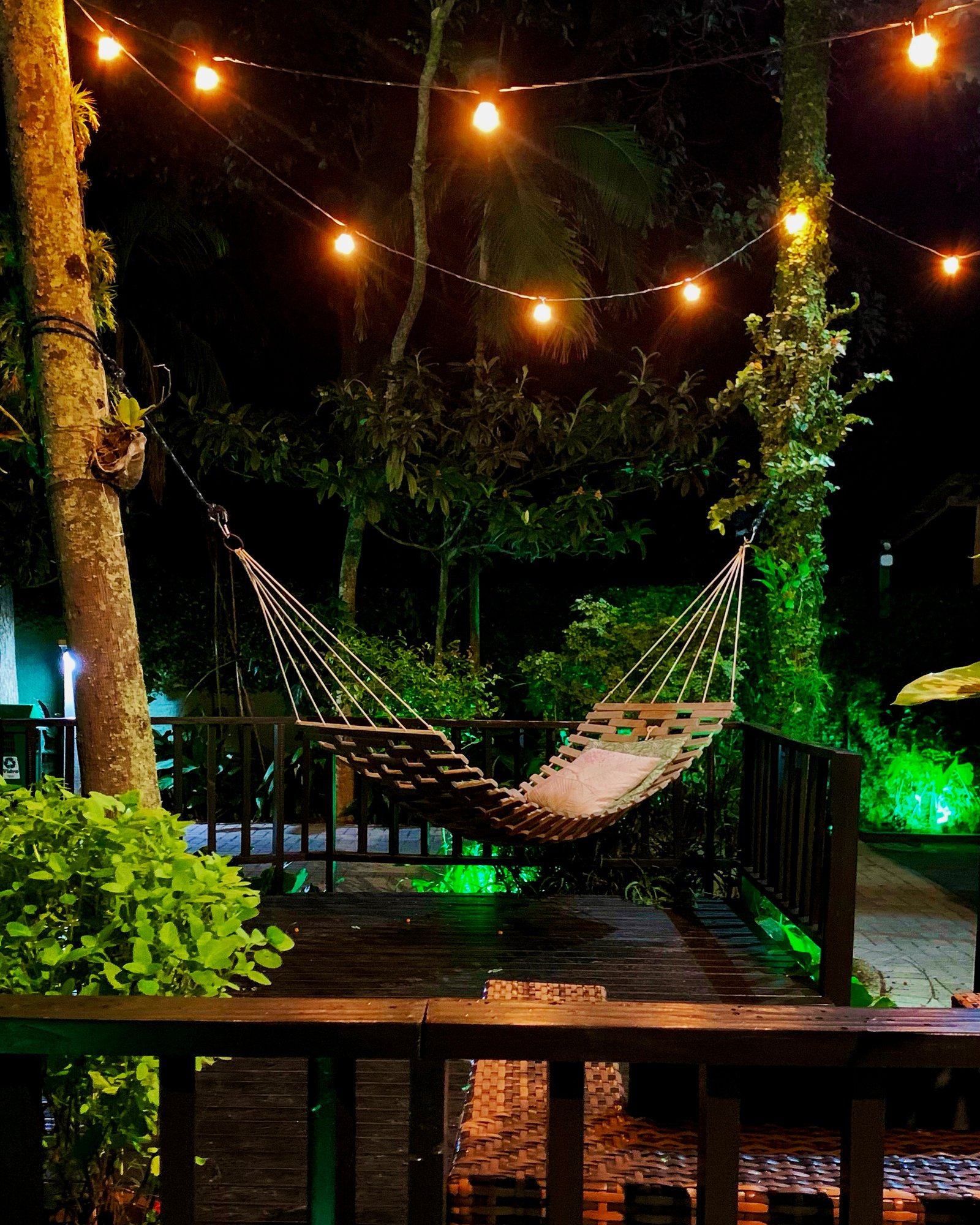 Jardim com redes do Hotel Natur Campeche 2